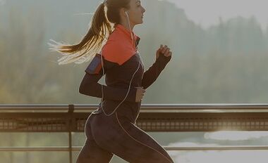 súbor cvikov na chudnutie celého tela